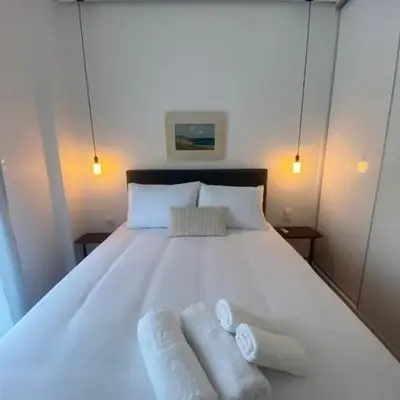 Neapoli Modern Apartment