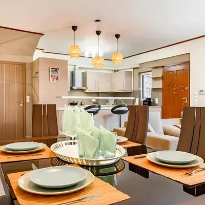 Lovehome - 4BD Villa with views-15mins to airport