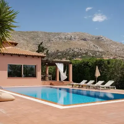 Calm Retreat Villa Lagonisi