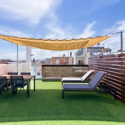 Apartment with a private rooftop
