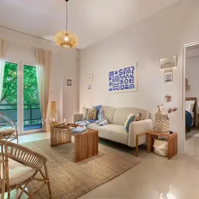 New Spacious 3BR Apt Near Kypseli 8 min to Metro