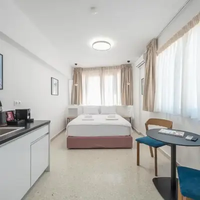 Peaceful Couples Apartment & Rooftop Access - Zen Hebe By Tessera