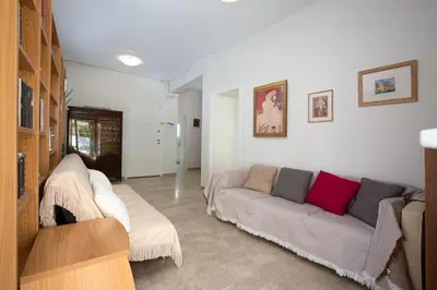 Gallery image of Spacious 3 Bedroom Apartment With Large Balcony in Athens