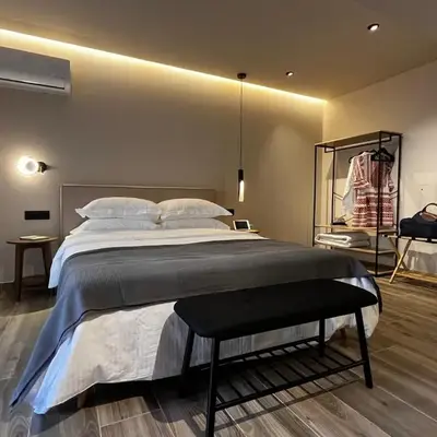 Χenion Inn - Athens Airport