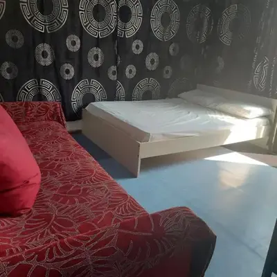 SHARING ROOM IN NEAR THISSIO METRO STATION BY ACROPOLIs