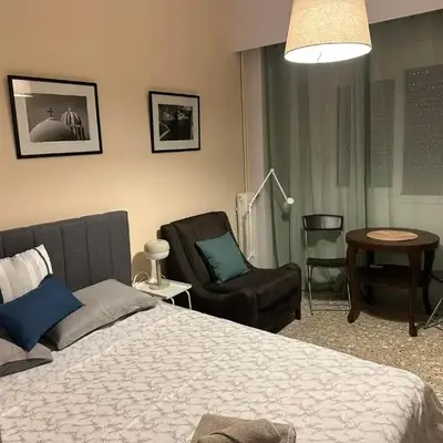 Central Modern Stay Apartment-5min walk from metro