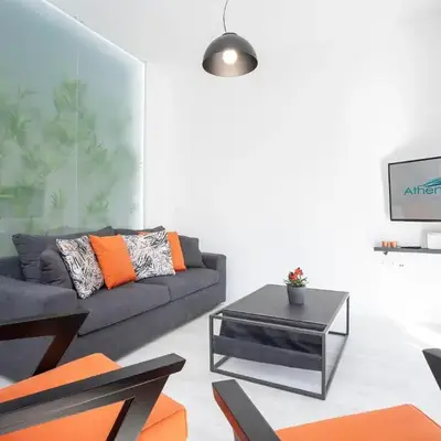 Bright 2 bedroom apartment in Palaio Faliro