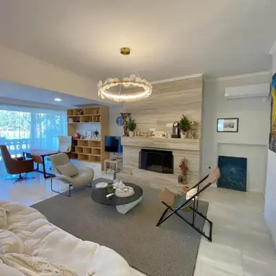 Versailles One Garden Villa Full Floor Suite