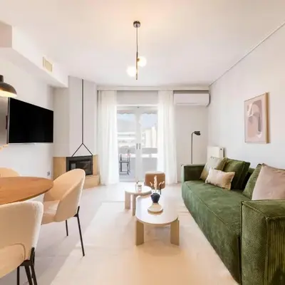 Lightstone 3BR Living in Glyfada by UPSTREET