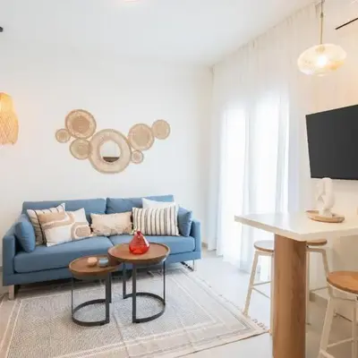2BR Beatiful Apt In Thissio Near Agora & Acropolis