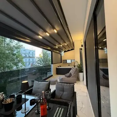 S&P-elegant suite with jacuzzi