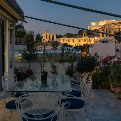 Massive 2 Apartment Combo Unbeatable Acropolis Views Sleeps 9