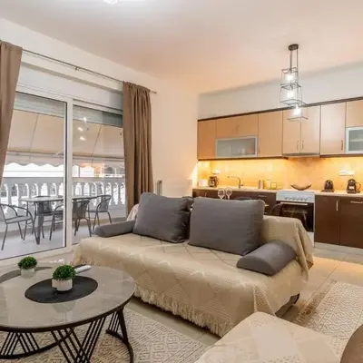 Emeralds - Premium & Modern Stay in Egaleo-Athens