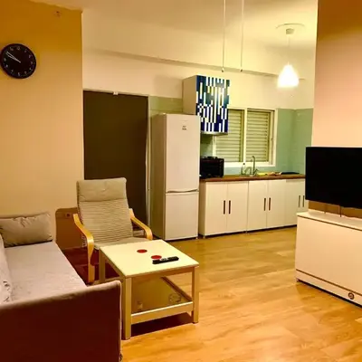 1bedroom 300 meter Dafni metro