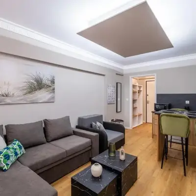 Ermou Central Studios and Suites!
