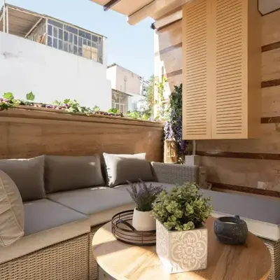 3BR Private House with 3 Bathrooms & Amazing Balcony