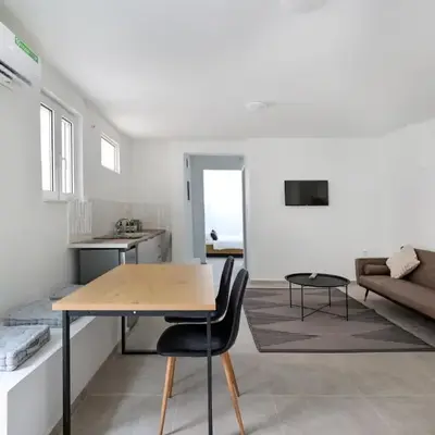 Muse Studios & Apartments