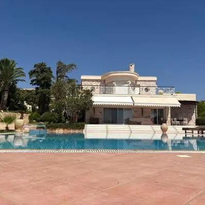 Summer villa Levon