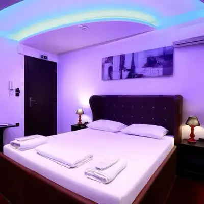Comfort Room 218 - Castle De Paris