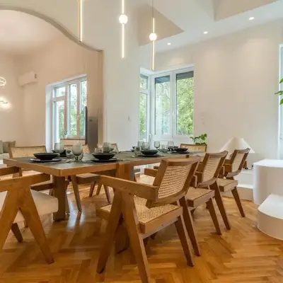 Belle Étage 4BD 3BA Apt Kypseli Athens