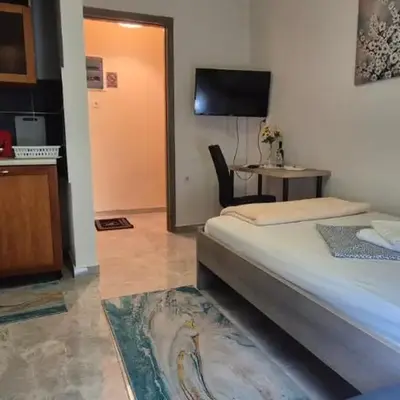knezevic resorts 2