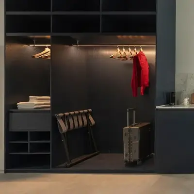 P28 Suite 107