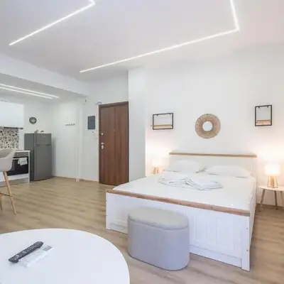 Ble Elia Monastiraki Suite