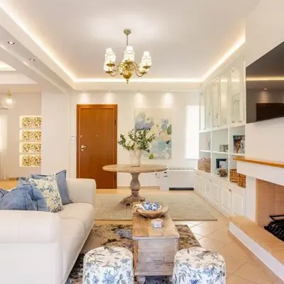Stylish 2BR-2BA condo in Glifada
