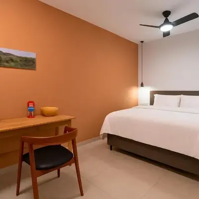 2BR Luxurious Apt in Mets 20 min From Acropolis