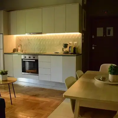 2BA under the Acropolis Hill Athens City Center