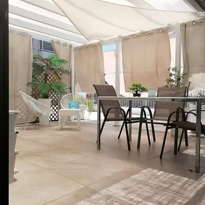 Roof Top appartement with huge Terrace