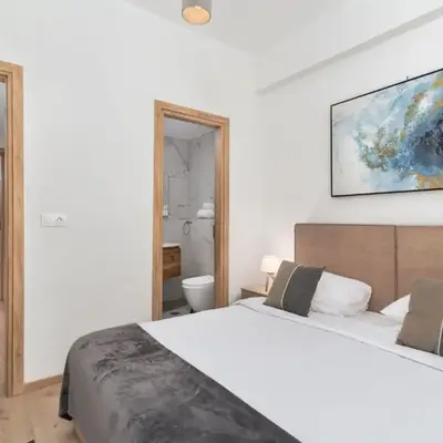 Acropolis Oasis - 2BR
