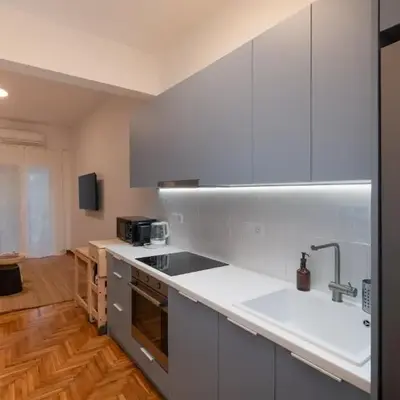 Cozy & Stylish 2BR Home Near Kallimarmaro