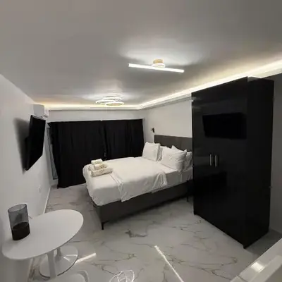 City Center Lux Studio