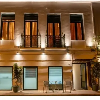 Neoclassic Rooms