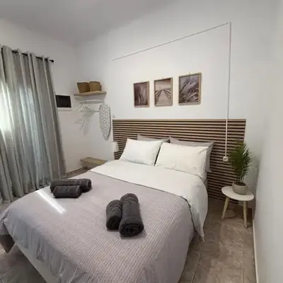Sophie's apartment near metro