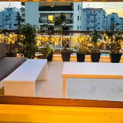 Roof top 5 steps from the beach