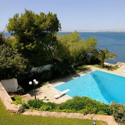 Kavouri Flat