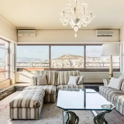 Exclusive Spacious Apartment with Expansive City Views - ST8