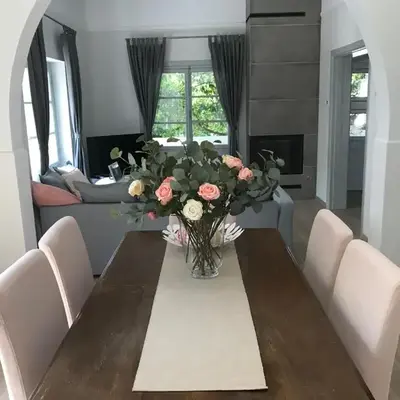 Dina's House