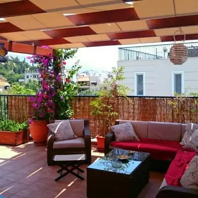 Cozy apartment in Acropolis with roof garden