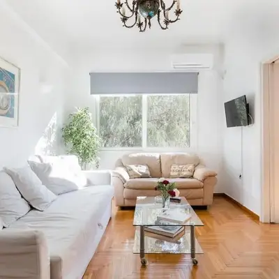 Central 5 Room Apartment