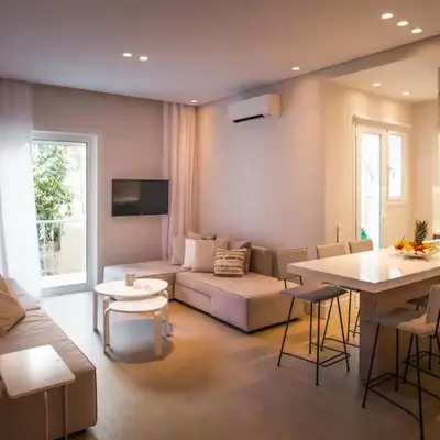 Elegant House Under Acropolis