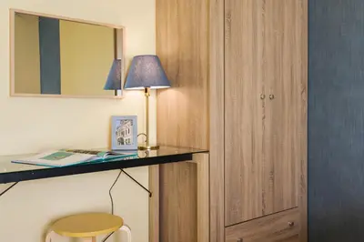 Gallery image of Private Central View rooms in Shared apartment near to Acropolis Metro Station in Athens