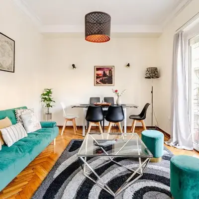 3BDR IDEAL CENTRAL ATHENIAN APT