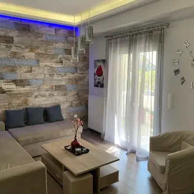 Real Central New Flat - 1' to Metro - Direct Acropolis