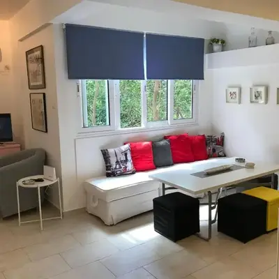 Aris sweet home