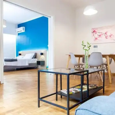 TONI'S 2BD Home in Centre