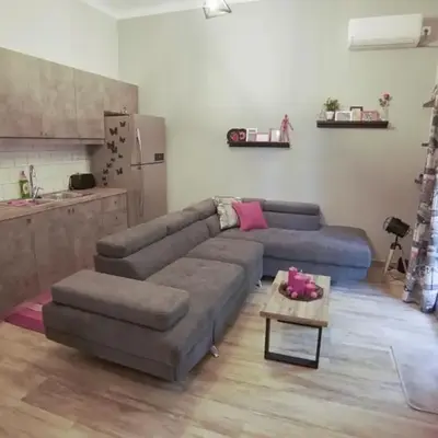 D16-Cosy downtown apartment