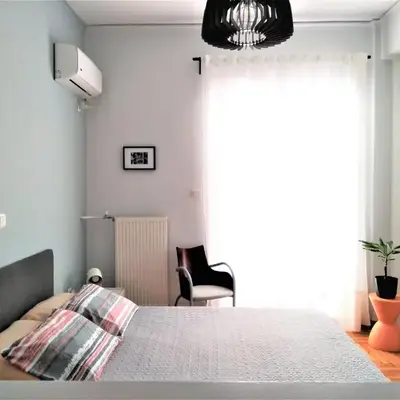 Athens Pangrati modern apt 10min to metro